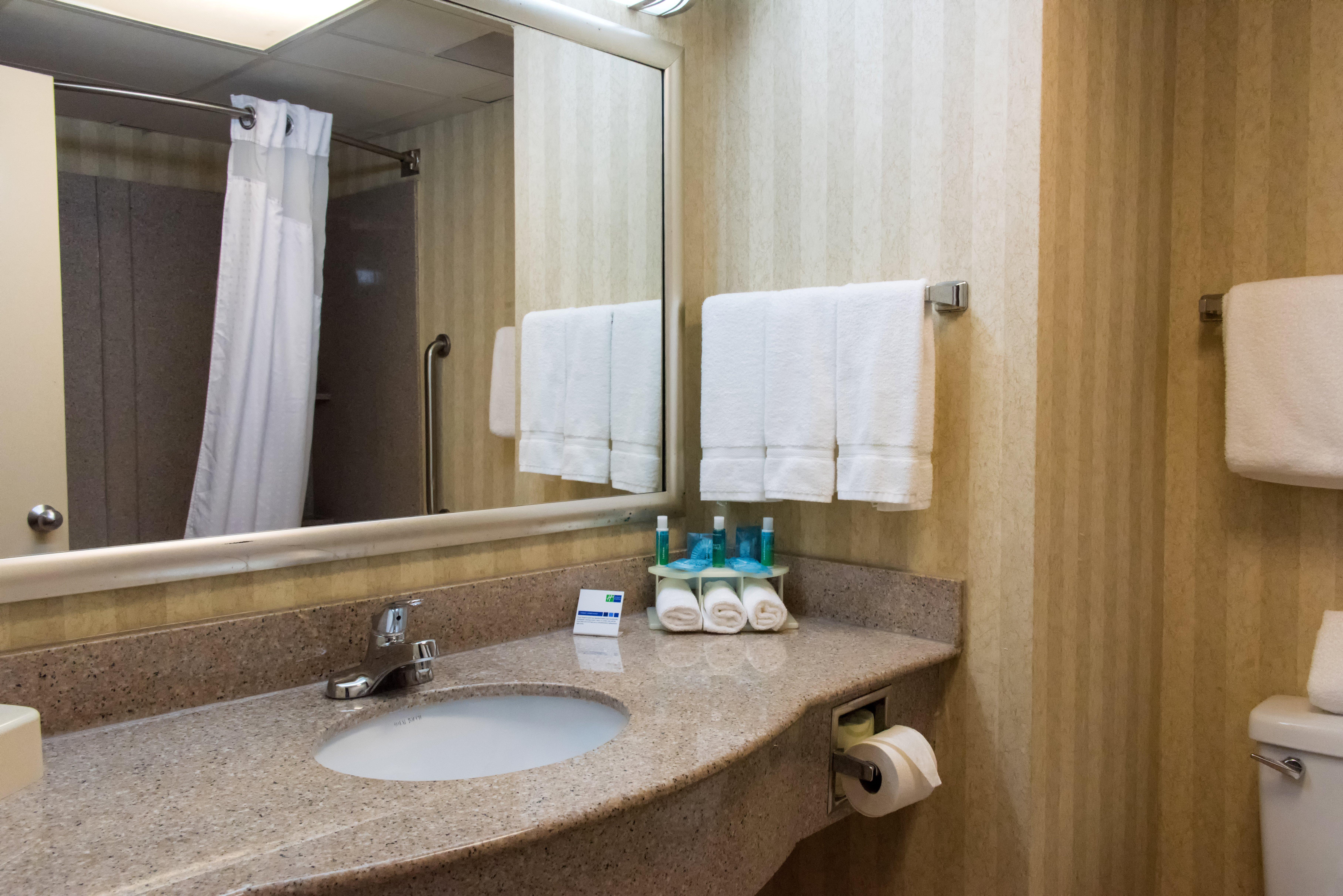 Holiday Inn Express Hotel & Suites Kinston By Ihg Экстерьер фото