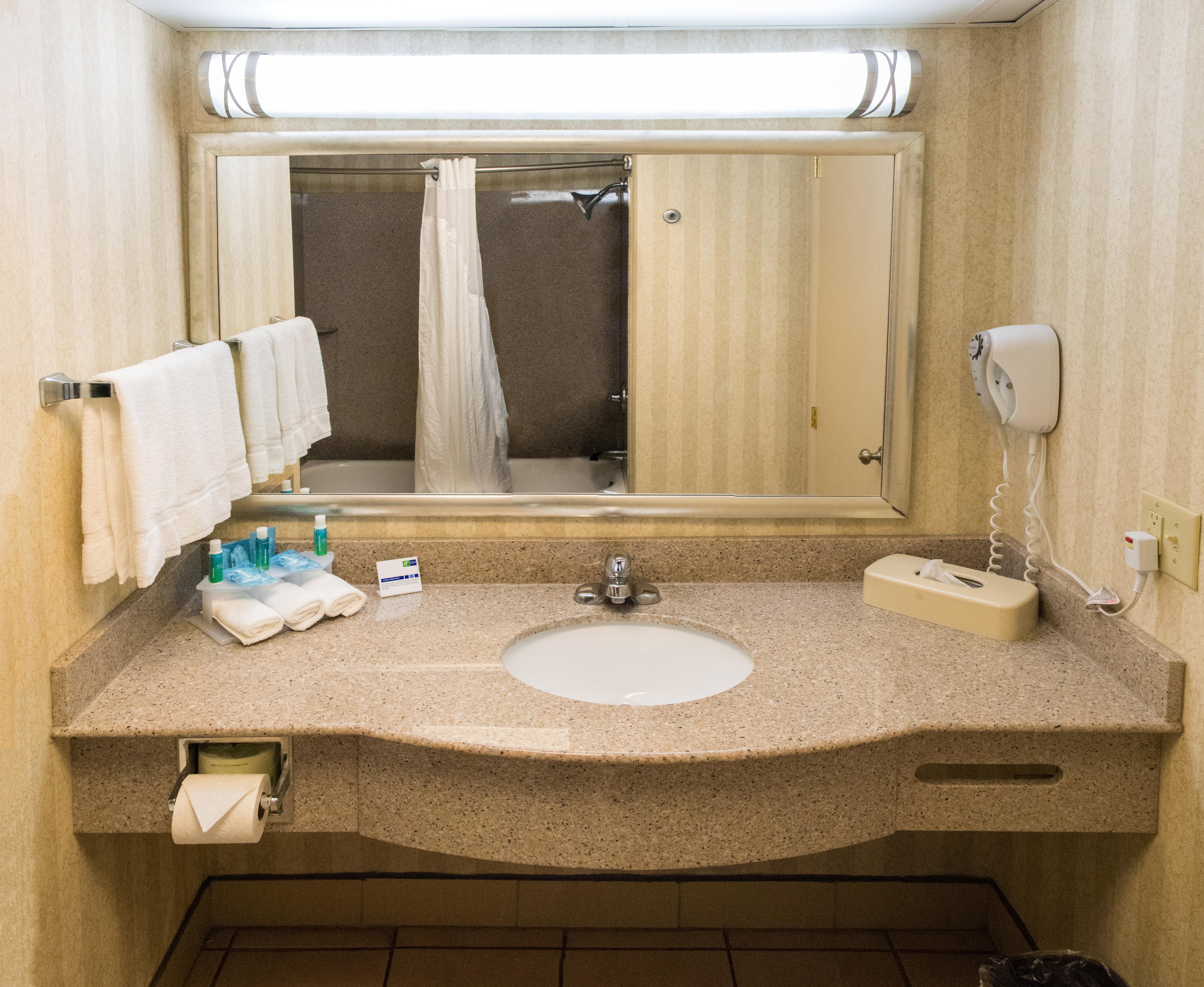 Holiday Inn Express Hotel & Suites Kinston By Ihg Экстерьер фото