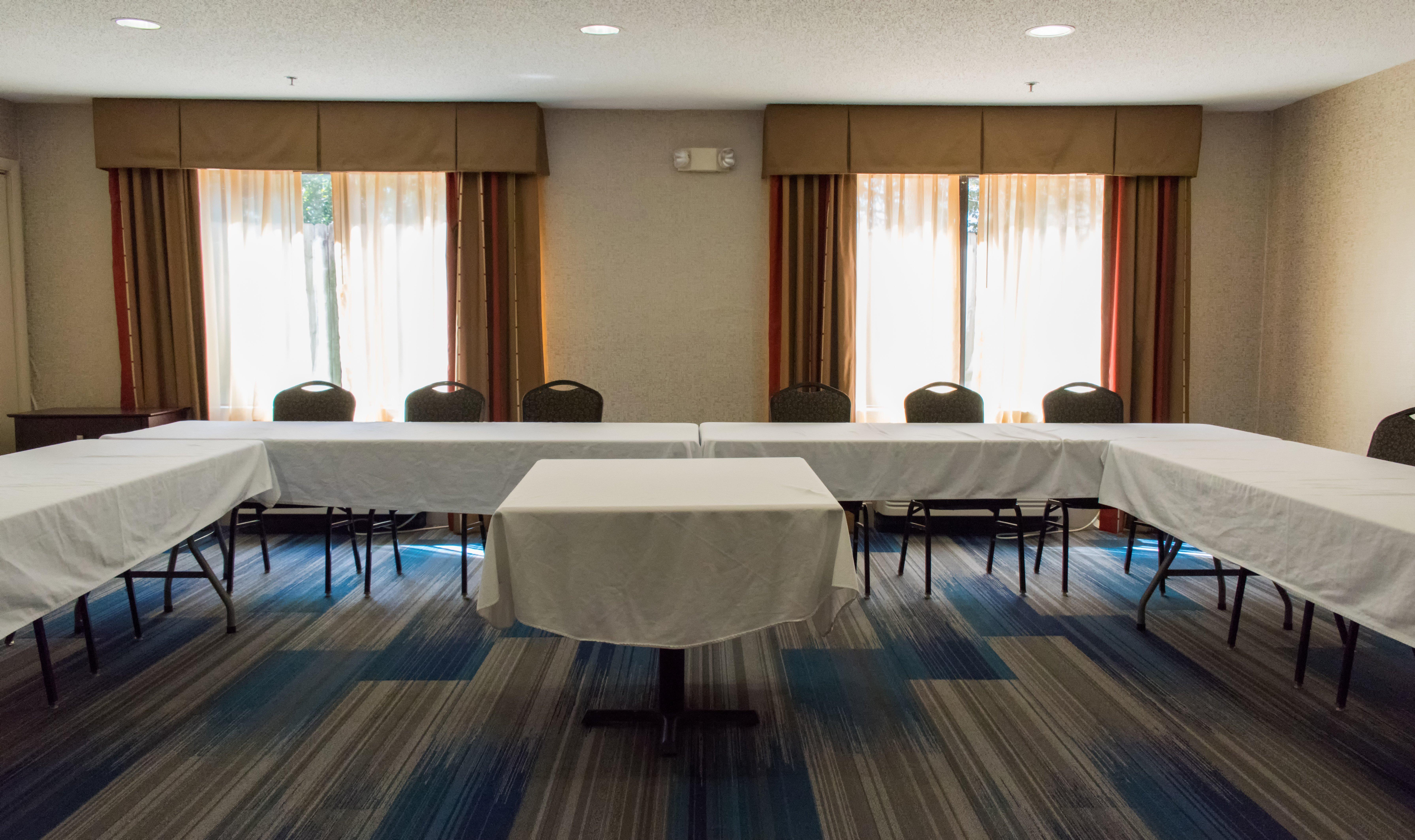 Holiday Inn Express Hotel & Suites Kinston By Ihg Экстерьер фото